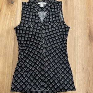White House Black Market button up sleeveless top